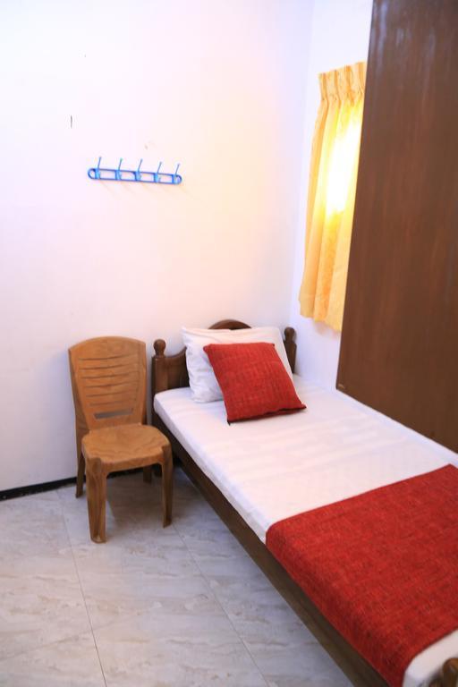 Yaarl Holiday Inn Τζάφνα Εξωτερικό φωτογραφία