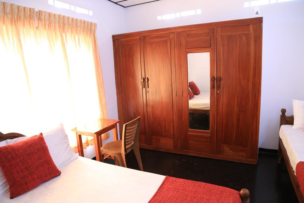 Yaarl Holiday Inn Τζάφνα Εξωτερικό φωτογραφία