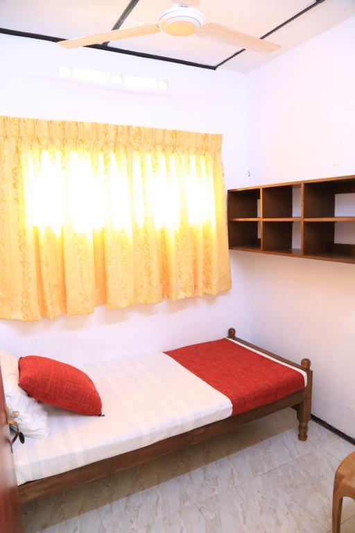 Yaarl Holiday Inn Τζάφνα Εξωτερικό φωτογραφία