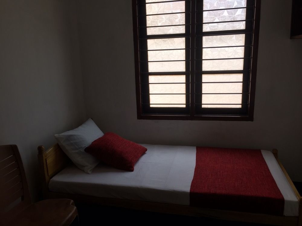 Yaarl Holiday Inn Τζάφνα Εξωτερικό φωτογραφία